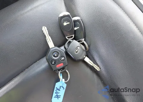 2011 Subaru Tribeca 3.6R Limited z USA, uszkodzony, nr VIN 4S4WX9HD2B4400229